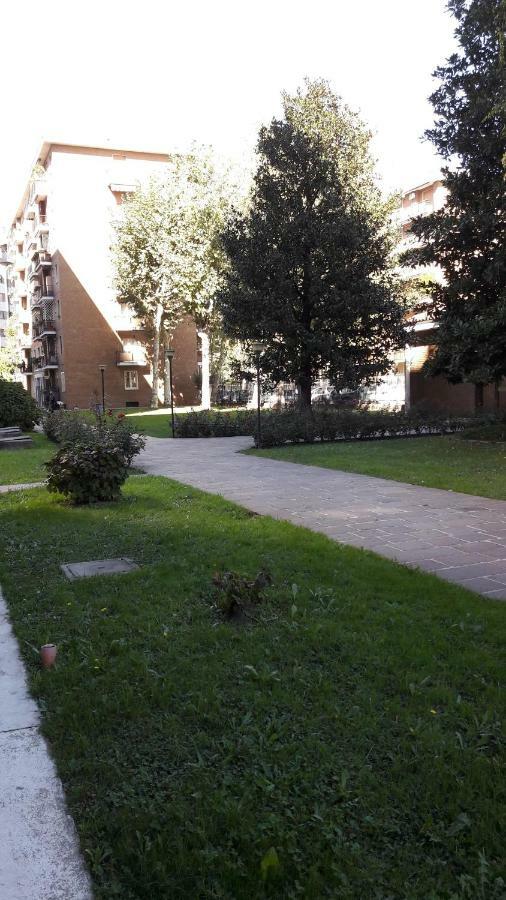 Appartamento San Siro Milan Bagian luar foto